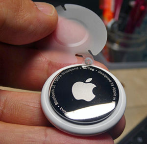 Image of Apple Air Tag.