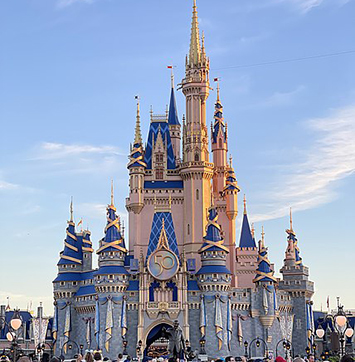 Image of Disney's Cinderella castle.